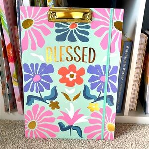✨NWT Blessed Clipboard🩷